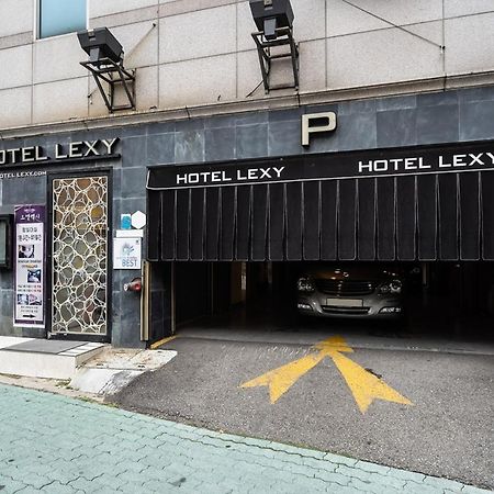 グリ レクシー ホテル クリ エクステリア 写真